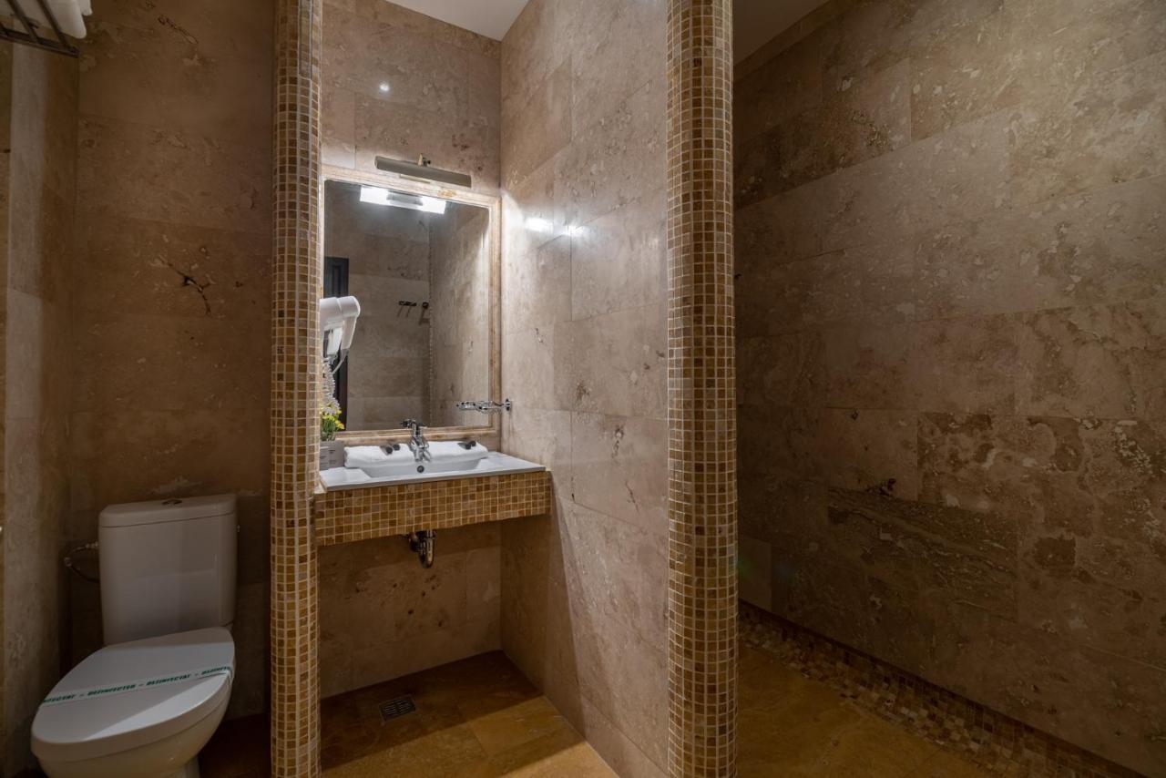 Rediu Hotel & Restaurant Botoşani Екстериор снимка